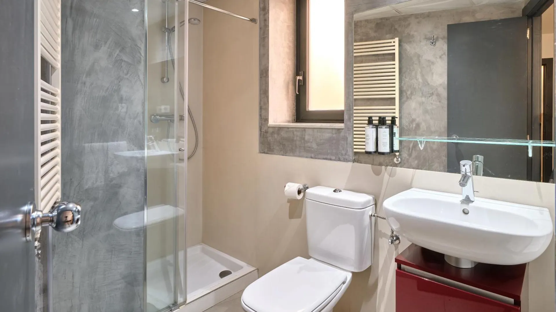 Exe Prisma Hotel Andorra la Vella 4*,