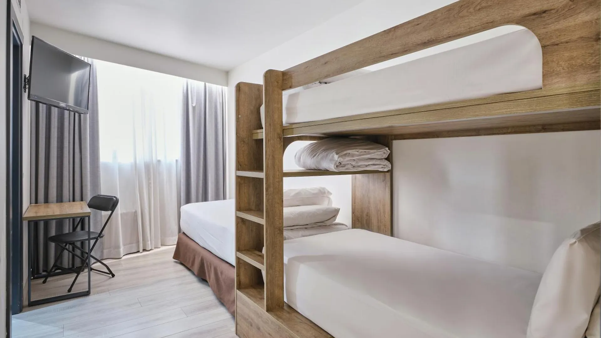 Exe Prisma Hotel Andorra la Vella 4*,  Andorra